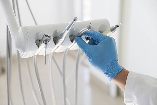 Professional Emergency Dentist technician working in McKee City, NJ